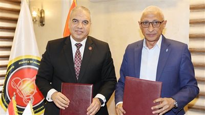 توقيع بروتوكول بين تعاونيات الإسكان ومحافظة شمال سيناء 