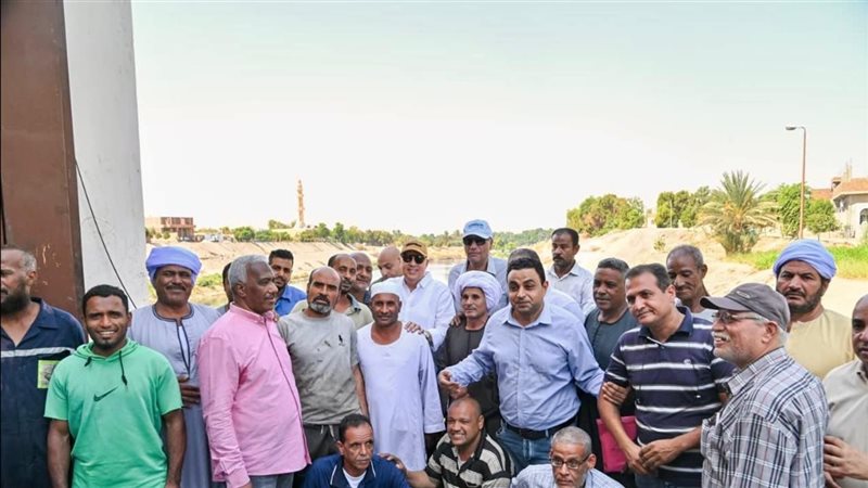 وزير الري الدكتور