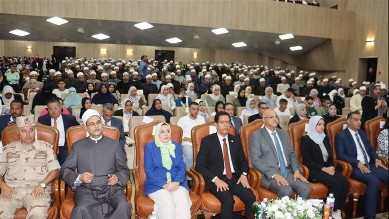محافظ القليوبية يدشن