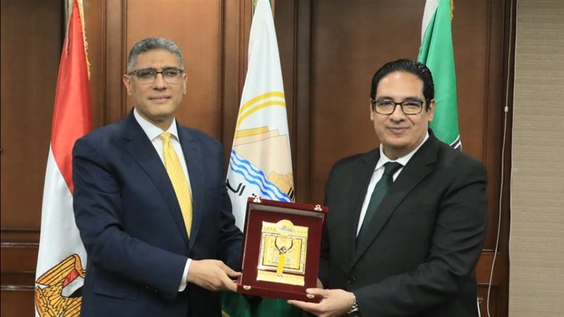 محافظ الجيزة ورئيس