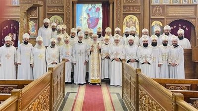 الأنبا فام يترأس اجتماع كهنة إيبارشية شرق المنيا 