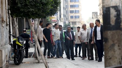 محافظ الدقهلية في جولة مفاجئة بشوارع المنصورة لإعادة الانضباط 