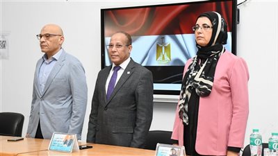 طب القناة تنظم اللقاء التعريفي لطلاب الفرقة الأولى (صور)