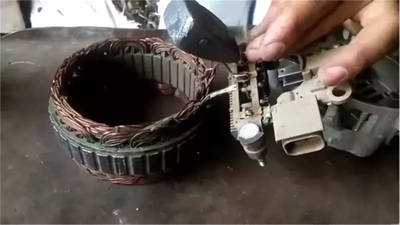 دينامو السيارة، فيتو
