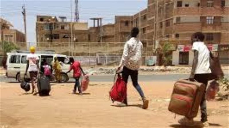 ترحيل اللاجئين الجانب