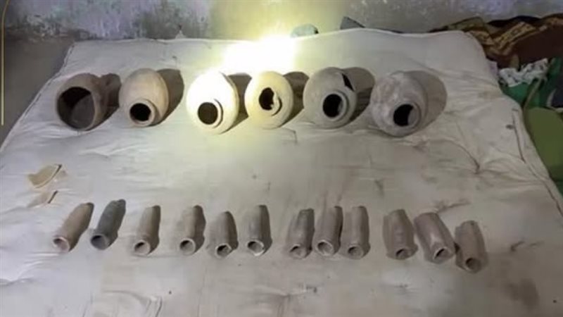 الآثار، فيتو 