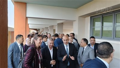 وزير التعليم ومحافظ الشرقية يفتتحان مدرسة فوزي الدهشوري بركات في بلبيس (فيديو وصور)