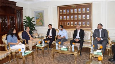 محافظ أسيوط يبحث سبل تحسين قطاع الثروة الحيوانية مع الوفد الصيني (فيديو) 