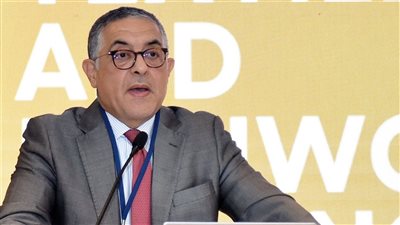 هيئة الاستثمار تدعو المؤسسات والشركات الألمانية لتوطين تكنولوجيا ماكينات النسيج في مصر