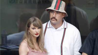 القبض على مُحضر جلسة بسبب تايلور سويفت