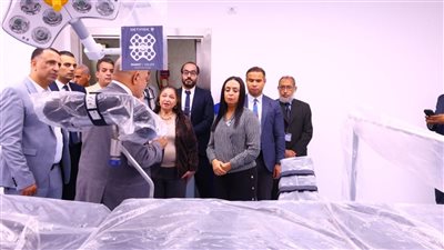 وزيرة التضامن تتابع تجهيزات مستشفى عبلة الكحلاوي لـ