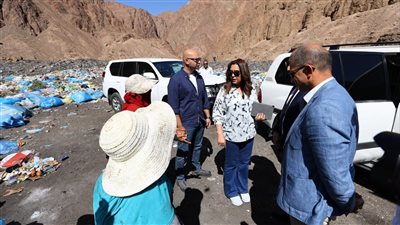 وزيرة التنمية المحلية توجه بتنفيذ منظومة متكاملة لإدارة المخلفات بمدينة دهب