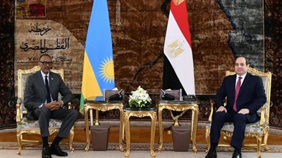 وسط مراسم رسمية بالاتحادية، السيسي والرئيس الرواندي يستعرضان حرس الشرف 