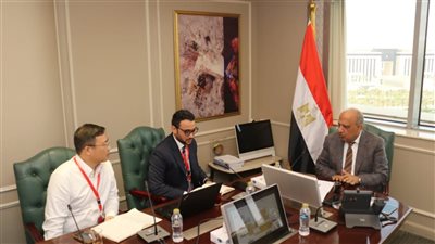 وزير الكهرباء يبحث مع مجموعة سانجرو الصينية التعاون فى تصنيع مهمات الطاقة المتجددة