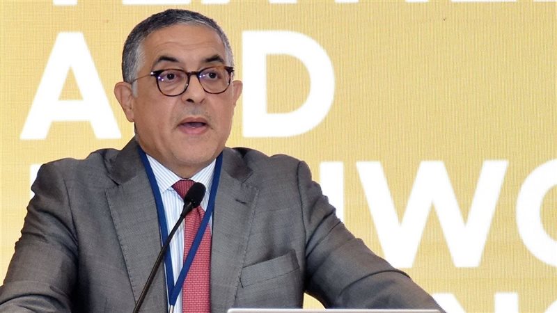 حسام هيبة، فيتو 