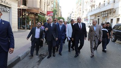 مستشار الرئيس ومحافظ القاهرة يتابعان تطوير القاهرة الخديوية