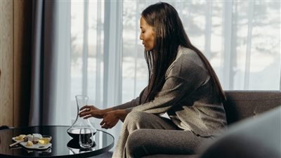  نصائح للمرأة للتعامل مع القلق والتوتر بعد انقطاع الطمث