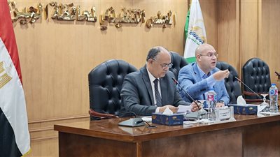 نائب محافظ الجيزة يتابع أعمال حصر وتصنيف المناطق السكنية