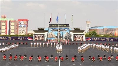 وزير الدفاع يشهد حفل تخرج الدفعة 168 من كلية الضباط الاحتياط (فيديو)