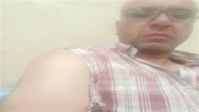 التفاصيل الكاملة لاعتداء طالب على معلم بالقليوبية.. التعليم تقرر فصل المتهم لمدة عام دراسي كامل.. والمهن التعليمية تؤكد ضرورة احترام المدرس 