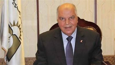 ولية أمر تعتدي على مديرة مدرسة بالمحلة الكبرى 