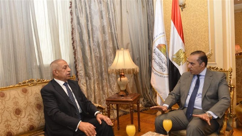 وزير الشؤون النيابية،