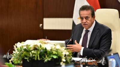 وزير الصحة يترأس اجتماعًا لمراجعة مخزون الأدوية والمستلزمات الطبية 