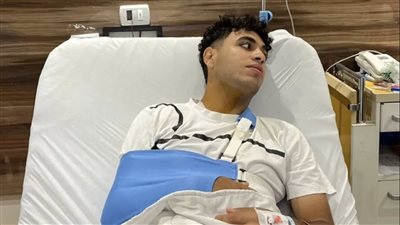 مهاجم فريق شباب الزمالك يجري جراحة في الكتف 