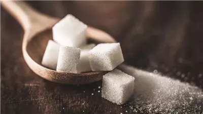 السكر سم يهدد صحة الجسم ويؤثر على الدماغ