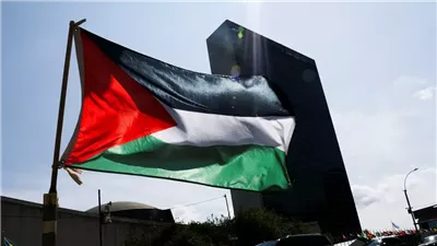 المالية الفلسطينية تعتزم دفع نصف راتب شهر يوليو لموظفي السلطة غدا الأحد