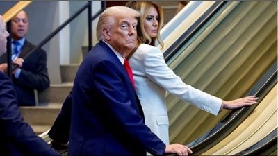 أبرزها السلم الكهربائي، ترامب يطالب بـ