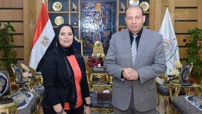 رئيس جامعة المنصورة لـ «فيتو»: المستشفيات والمراكز الطبية تستقبل  1.5 مليون مريض سنويًّا.. تفعيل الحجز الإلكتروني للتسهيل على المواطنين.. وأطلقنا أول تطبيق إلكتروني في مصر لاستدعاء الأطباء