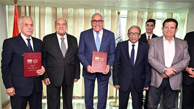 رئيس الشيوخ يشهد توقيع مذكرة تفاهم بين 