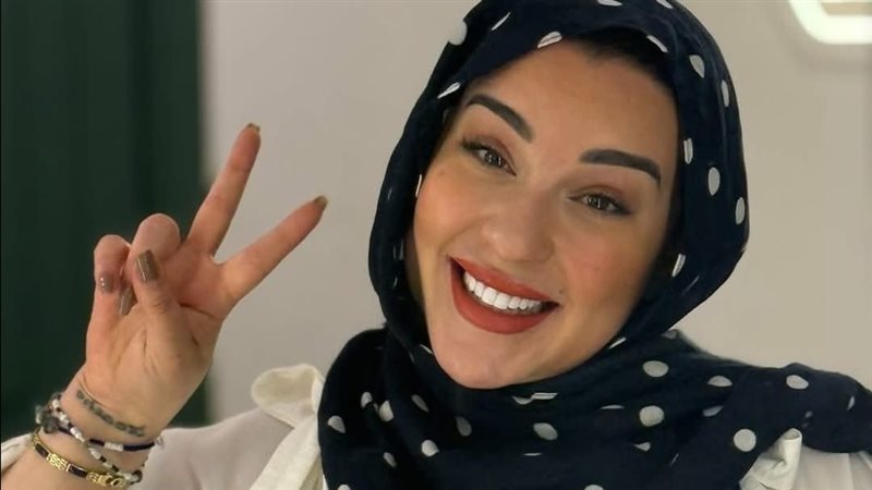 أسما شريف منير، فيتو