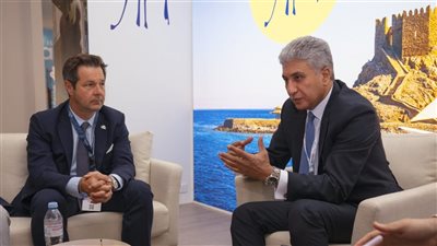 شريف فتحي: صناعة السياحة ركيزة أساسية للاقتصاد القومي