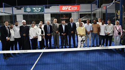 أشرف صبحي ومحافظ الجيزة يفتتحان ملاعب البادل الجديدة بنادي النادي بأكتوبر