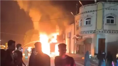 حريق ضخم يلتهم مطعما شهيرا في سوهاج