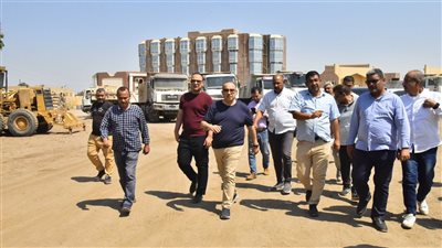 محافظ أسيوط: إصلاح السيارات المعطلة بوحدة الرصف 