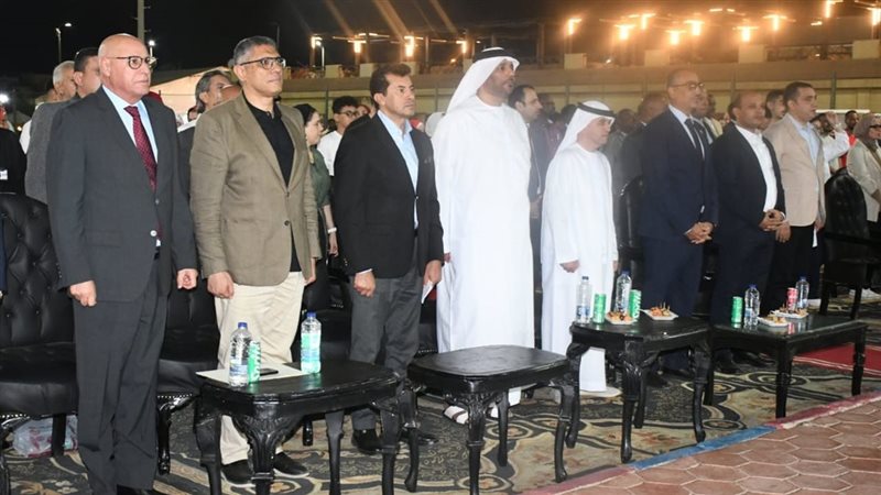 أشرف صبحي يفتتح بطولة