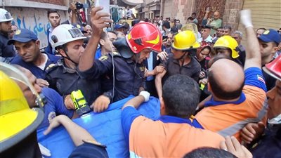 استشهاد فرد شرطة وإصابة 3 ضباط في حريق مصنع المحلة 