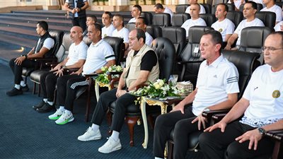 8 صور ترصد تفاصيل زيارة السيسي إلى الأكاديمية العسكرية المصرية