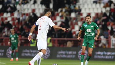 بمشاركة كوكا، الاتفاق يهزم ضمك بثلاثية في الدوري السعودي 