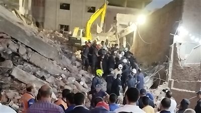 ارتفاع عدد ضحايا مصنع المحلة لـ13 شخصا، والانتهاء من رفع الأنقاض 