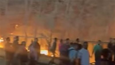 النيران تسبب تلفيات بمشتل في أكتوبر والمعمل الجنائي يعاين آثار الحريق