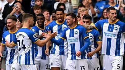 برايتون يحقق ريمونتادا مثيرة ويفوز 2-1 على برينتفورد في الدوري الإنجليزي