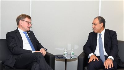 وزير الخارجية يبحث مع نظيره الألماني سبل تعزيز التعاون المشترك