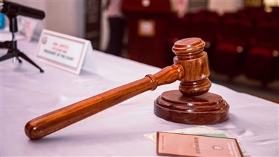 المشدد 3 سنوات لعاطل سرق محمولا بالإكراه في الساحل 