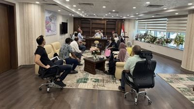 أول اجتماع لرئيس جهاز القاهرة الجديدة مع سكان مشروعات الإسكان بالمدينة