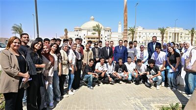 رئيس جامعة القاهرة يشدد على سرعة تجهيز السكن الطلابي للمغتربين بالجامعة الأهلية