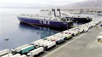 الاستثمارات الإماراتية تكتب شهادة تفوقها في مجال النقل المصري.. الوزارة تطرق أبواب المستثمرين للترويج عن مشروعاتها.. وعقود مشروعات جديدة في طريقها للتوقيع